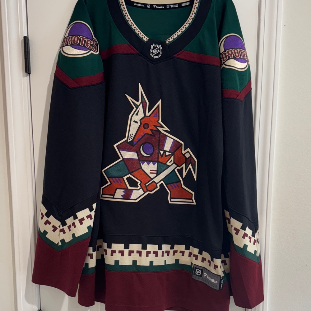 Fanatics Arizona Hockey Jersey - Black, Maroon, and Green